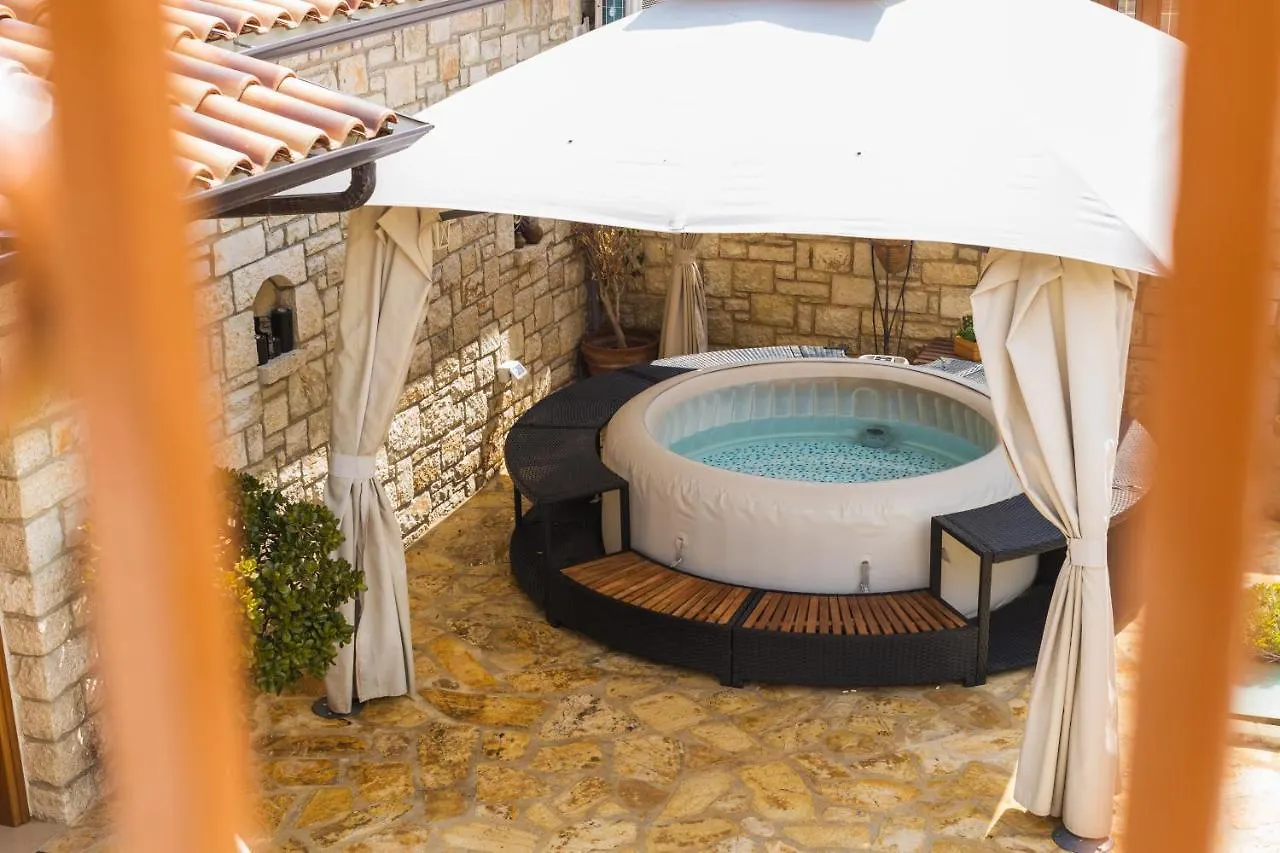 Villa Porta Qeparo Kwatera prywatna
