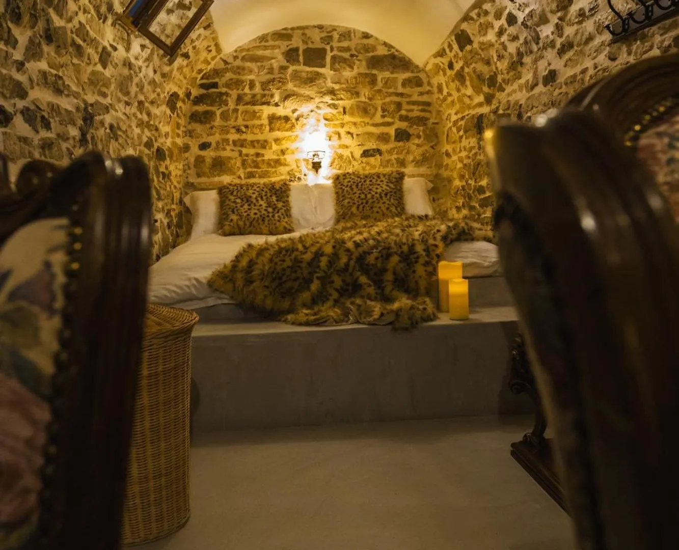 Villa Porta Qeparo 0*,  Albania