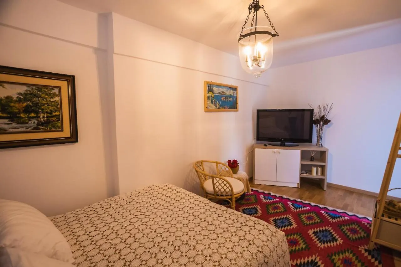 Privatunterkunft Villa Porta Qeparo