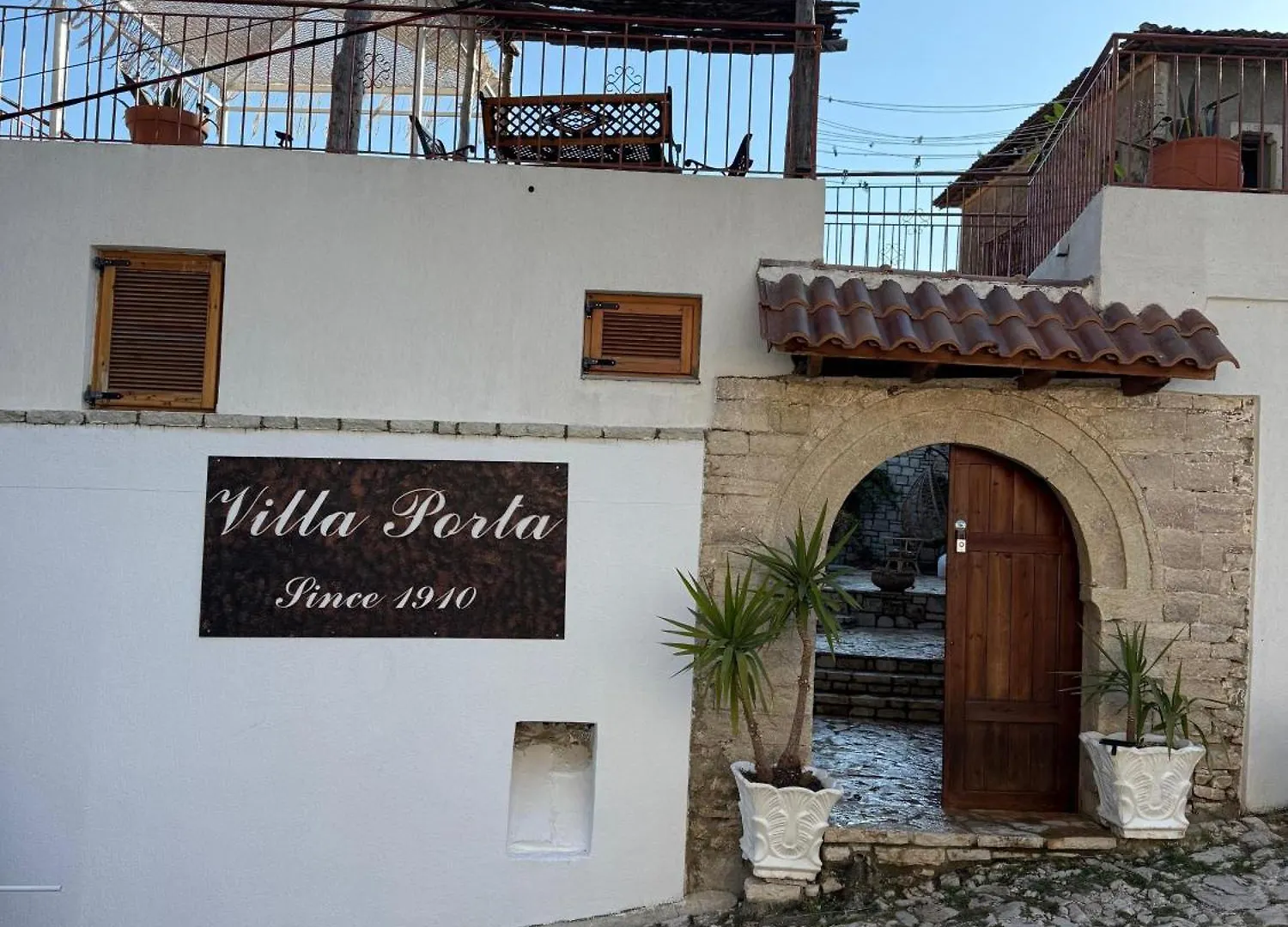 Villa Porta Qeparo 0*,