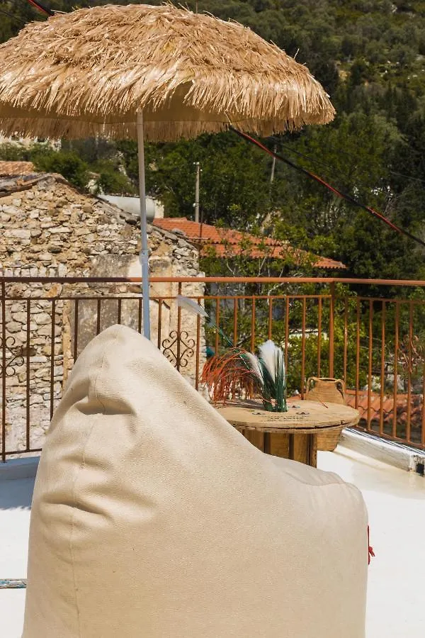 Villa Porta Qeparo 0*,